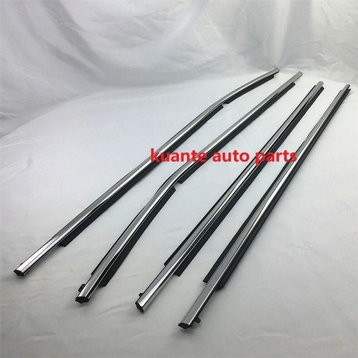 2014 Toyota Corolla belt molding