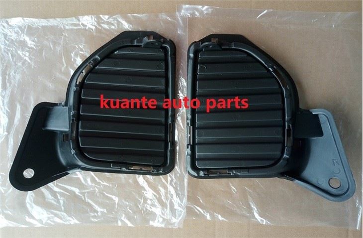 Toyota Hiace 2014 front bumper fog lamp cover